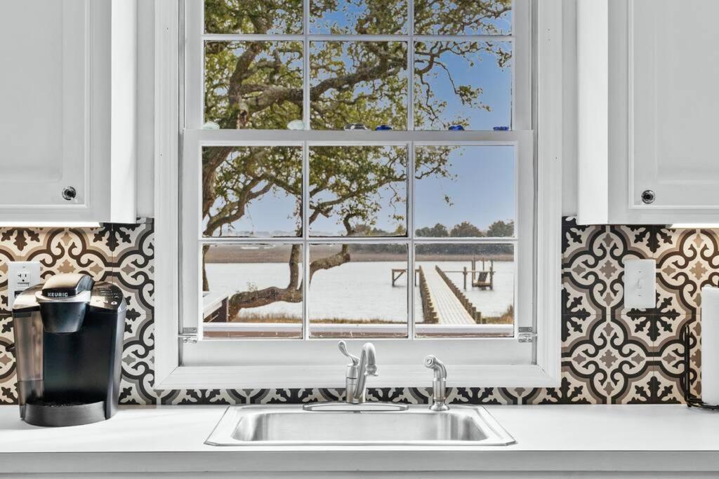 Dolphin Cove - Whole Waterfront House With Dock Villa Ocean Isle Beach Luaran gambar